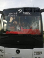 Bilecikspor taraftar otobüsüne silahlı saldırı